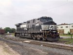 NS 9055 parked by the NS "H" 130 mp